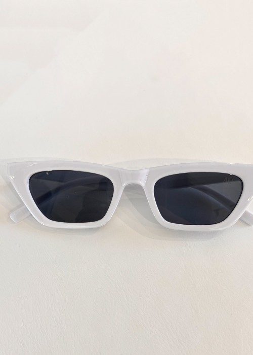 AV Sunglasses Karen White